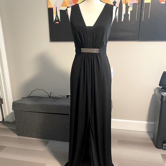NWT Halston Heritage Jewel Waist Crepe Black Evening Gown SZ 4 - Picture 2 of 15